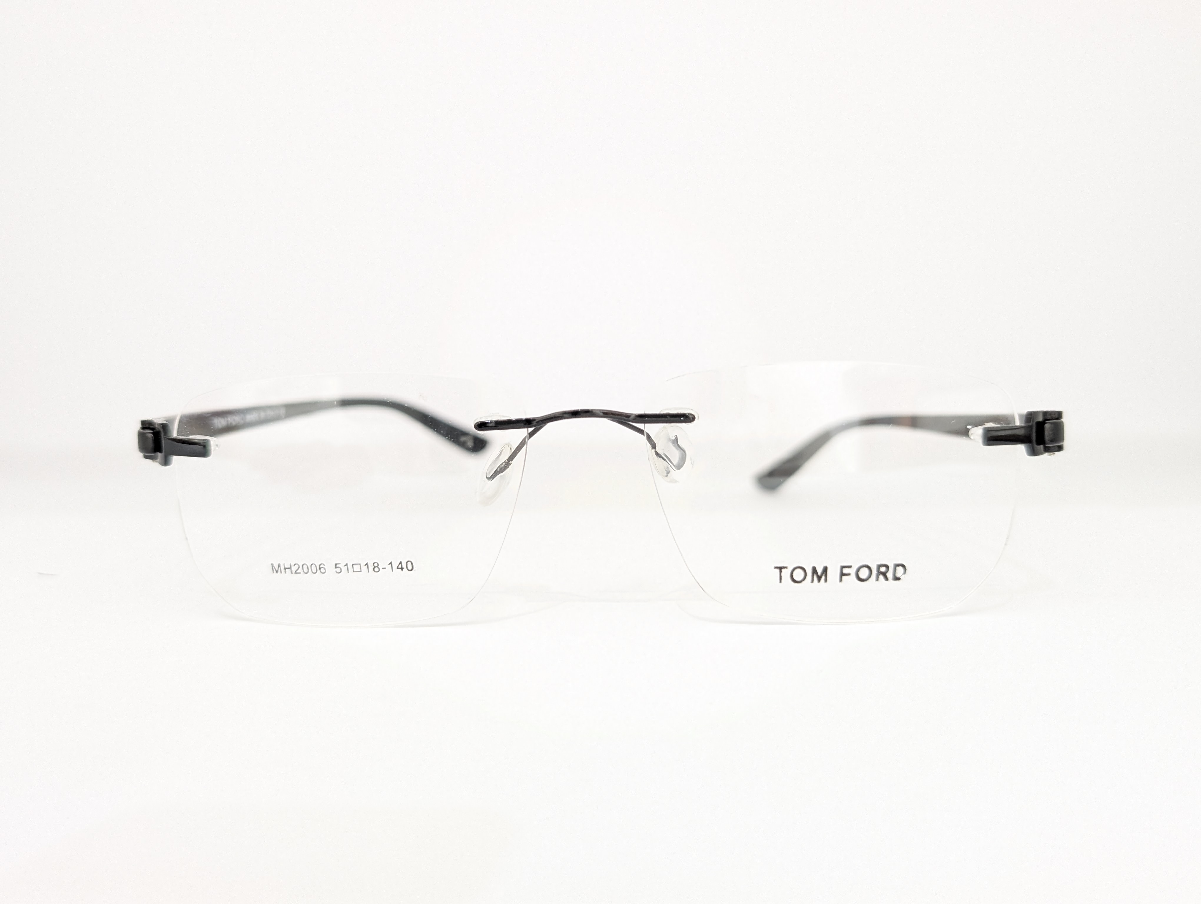 TOMFORD EYEWEAR(BLACK/BLACKARMS) Q0097 - View 1