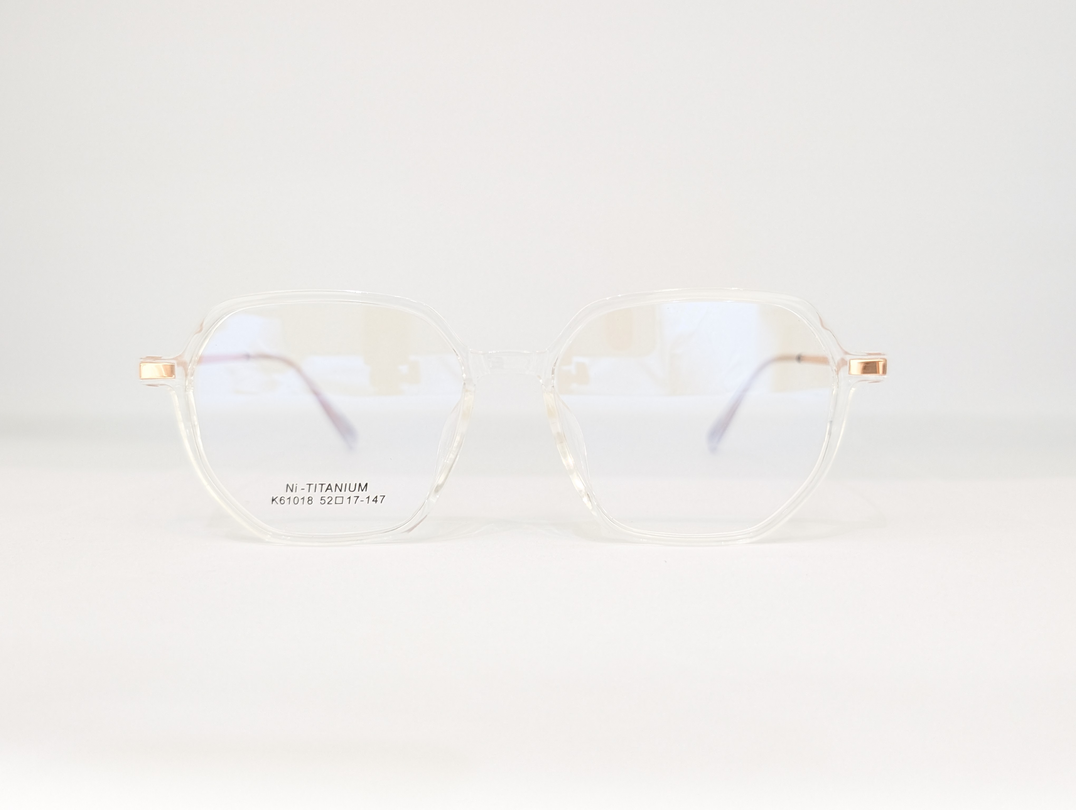 TR OVERSIZED EYEWEAR ( TRANSPARENT/GOLD ARMS) Q00156 - View 1